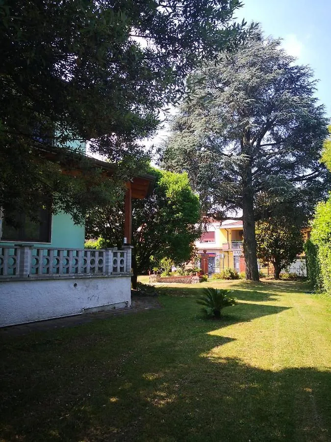 Villa Franco Orentano Vakantiehuis