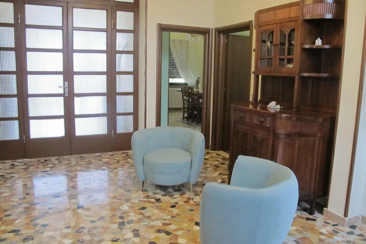 Villa Franco Orentano Italië