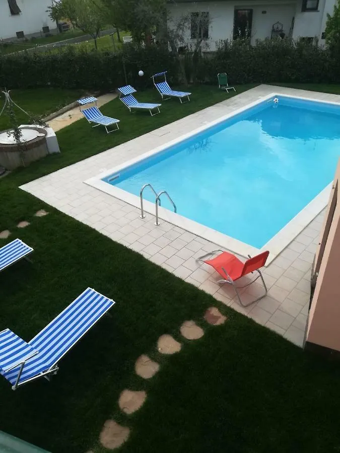 Villa Franco Orentano Vakantiehuis