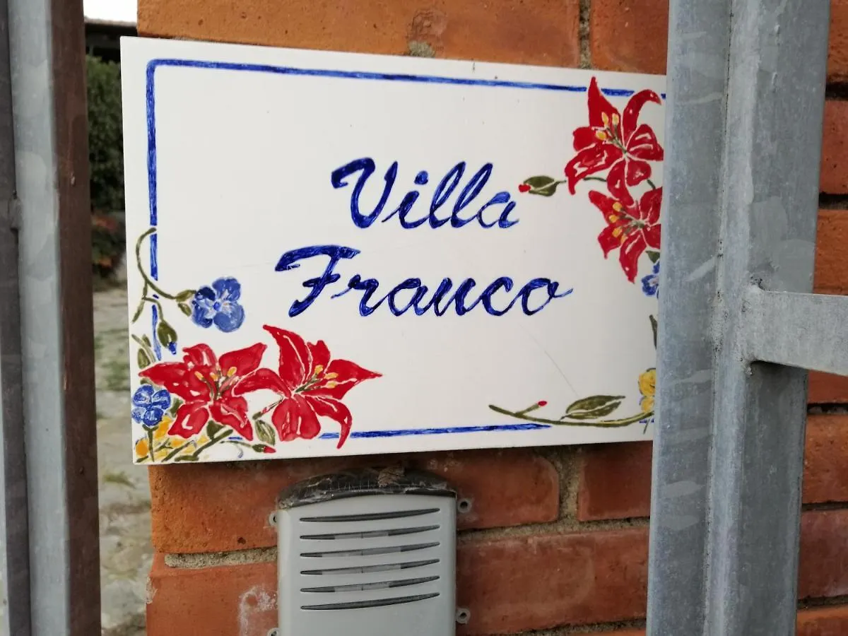Vakantiehuis Villa Franco Orentano Italië