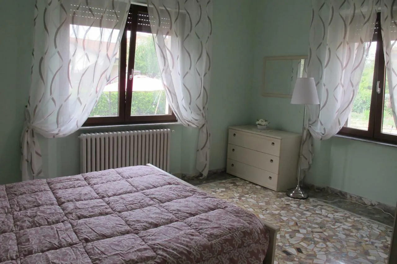 Villa Franco Orentano 0*,  Италия