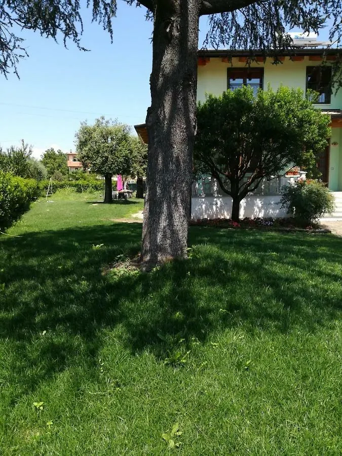 Villa Franco Orentano 0*,